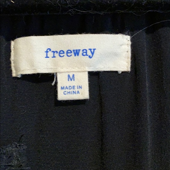 Freeway black romper with embroidery Aztec print - Picture 7 of 8